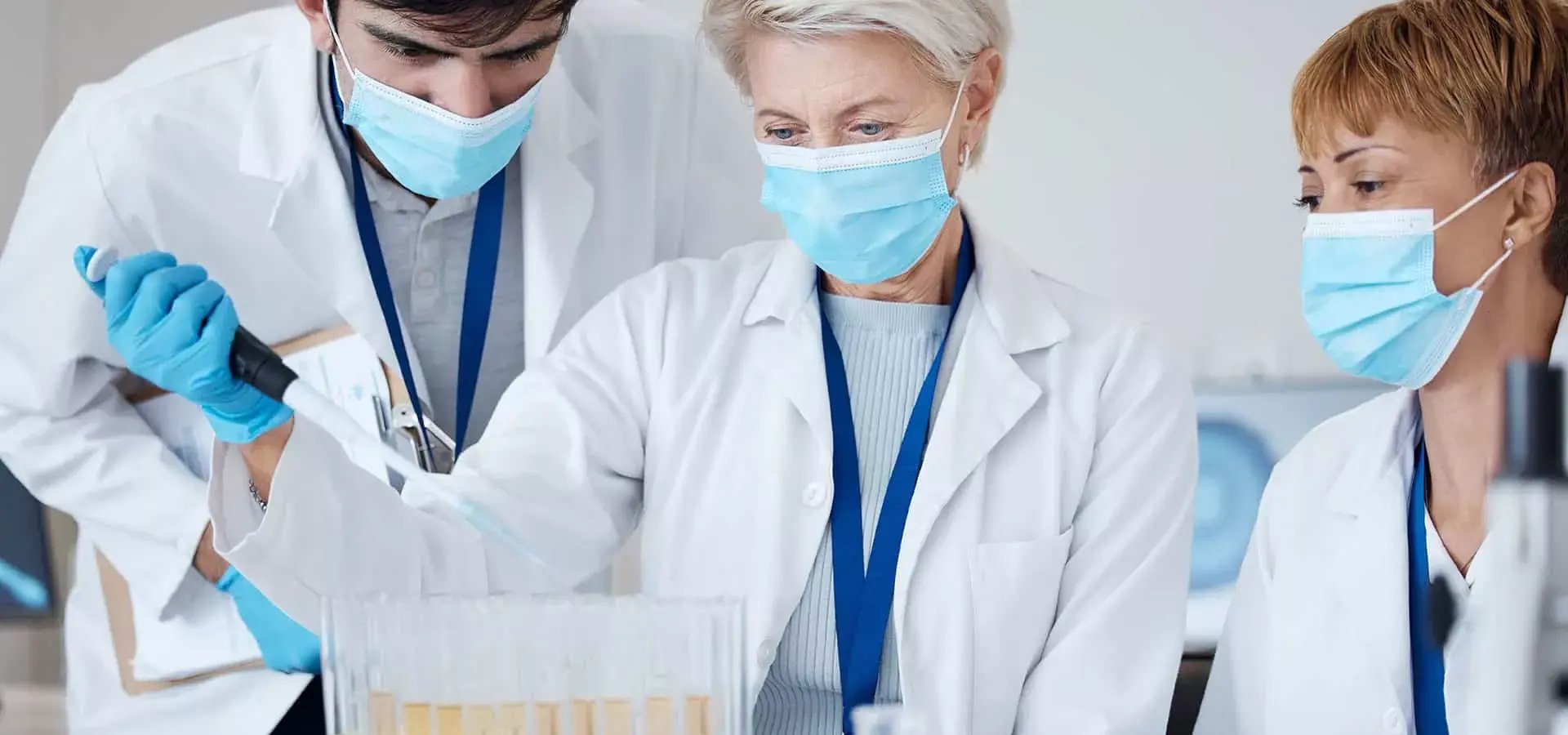 1_Experts-research-professionals-scientist-in-a-group-working-on-a-drug-development-1920x900-1